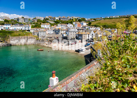 Port Isaac ( Porthysek), un petit et pittoresque village de pêcheurs sur la côte atlantique de l'Amérique du Cornwall, Angleterre, Royaume-Uni, Europe Banque D'Images