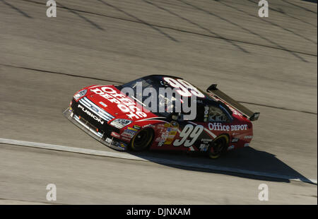 Oct 26, 2008 - Hampton, Georgia, USA - 2008 NASCAR - Carl Edwards a remporté le Pep Boys Auto 500 à Atlanta Motor Speedway le dimanche, 26 octobre 2008 à Hampton, en Géorgie (crédit Image : © Timothy L. Hale/ZUMA Press) Banque D'Images