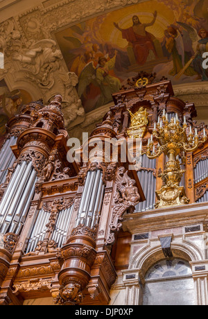 Cathédrale de Berlin, ou Berliner Dom a été construit en 1905 par le roi Frédéric-guillaume IV. Banque D'Images