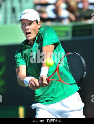 Le 01 avril 2010 - Key Biscayne, Floride, USA - THOMAS BERDYCH en action contre Fernando Verdasco au cours de dix jours de l'action Sony Ericsson Open 2010 à Crandon Park Tennis Center. Berdych a gagné 4-6, 7-6 (5), 6-4 (crédit Image : Â© Gaston De Cardenas/ZUMA Press) Banque D'Images