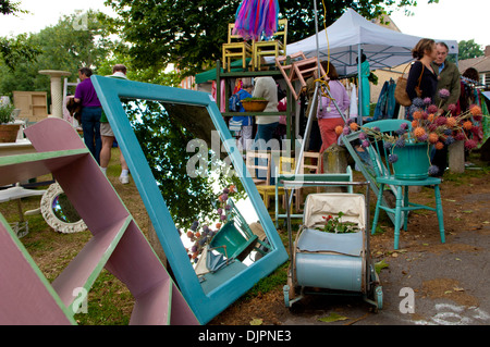 Mobilier Vintage à vendre - Barnes juste Banque D'Images