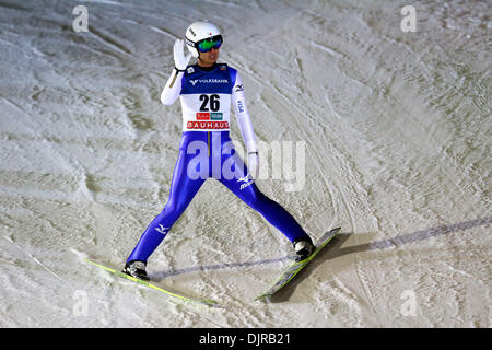 Kuusamo, Finlande. 29 nov., 2013. Daiki ItoJPN) : Saut à Ski Coupe du monde de saut à ski FIS, l'individuel masculin HS 142 grande colline de la Coupe du Monde à Ruka à Kuusamo, Finlande . Tsukida Crédit : Jun/AFLO SPORT/Alamy Live News Banque D'Images