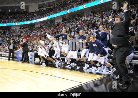 20 mars 2010 - San Jose, Californie, États-Unis - 20 mars 2010 : Le banc Butler célèbre comme le temps s'épuise dans la deuxième tour jouer dans la région de l'Ouest entre les Bulldogs de Butler et de l'État à Murray Racers HP Pavilion de San Jose, Californie. Butler avancé pour le Sweet 16 avec une victoire 54-52. (Crédit Image : © Matt Cohen/ZUMApress.com) Southcreek/mondial Banque D'Images