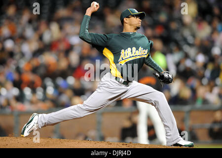 Avril 02, 2010 - San Francisco, Californie, États-Unis - 02 Avril 2010 : Oakland A's P Edwar Ramirez (59) emplacements au cours d'une ''bridge'' match hors-série entre l'Oakland A's et les Giants de San Francisco à AT&T Park à San Francisco, CA. (Crédit Image : © Matt Cohen/ZUMApress.com) Southcreek/mondial Banque D'Images