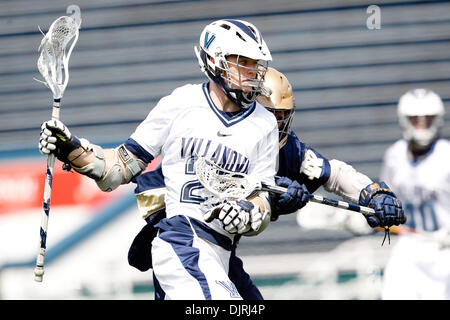 Avril 03, 2010 - Philadelphie, Pennsylvanie, États-Unis - 03 Avril 2010 : Villanova Milieu Paul Webber (23) au cours de l'action jeu acrosse entre les combats irlandais de Notre Dame et de la tenue à Wildcats Villanova Villanova Stadium à Villanova, en Pennsylvanie. Les Wildcats défait les combats 9-8 irlandais. (Crédit Image : © Alex Cena/ZUMApress.com) Southcreek/mondial Banque D'Images