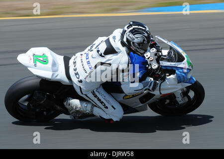 14 mai 2010 - Sonoma, Californie, États-Unis - 14 mai 2010 : Gibson Trent sur la Gibson Motorsports Suzuki GSX-R1000 (12 tours) au cours de la pratique de l'AMA Côte Ouest Moto Jam tenue à Infineon à Sonoma, CA. (Crédit Image : © Matt Cohen/ZUMApress.com) Southcreek/mondial Banque D'Images