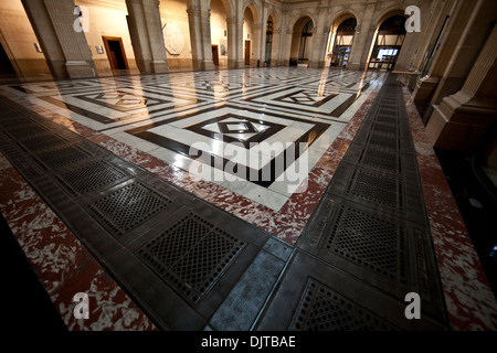 Chambre de commerce de Marseille (C.C.I.M) / Chambre de commerce de Marseille, anciennement bourse Marseille Banque D'Images