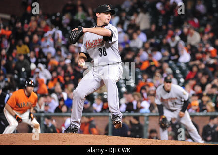 San Francisco, CA : Astros de Houston' Brian Moehler (38) emplacements la balle. Les Géants a gagné le match 8-2. (Crédit Image : © Charles Herskowitz/ZUMApress.com) Southcreek/mondial Banque D'Images