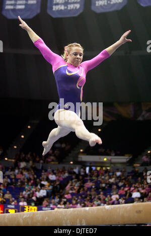 État de l'Oregon à la LSU ; LSU Shelby Prunty gymnaste exécute à la poutre ; LSU a gagné le rencontrez 196.925-195.525 ; Pete Maravich Assembly Centre, Baton Rouge, LA. (Crédit Image : © John Korduner/ZUMApress.com) Southcreek/mondial Banque D'Images