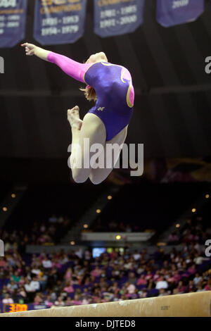 État de l'Oregon à la LSU ; LSU Shelby Prunty gymnaste exécute à la poutre ; LSU a gagné le rencontrez 196.925-195.525 ; Pete Maravich Assembly Centre, Baton Rouge, LA. (Crédit Image : © John Korduner/ZUMApress.com) Southcreek/mondial Banque D'Images