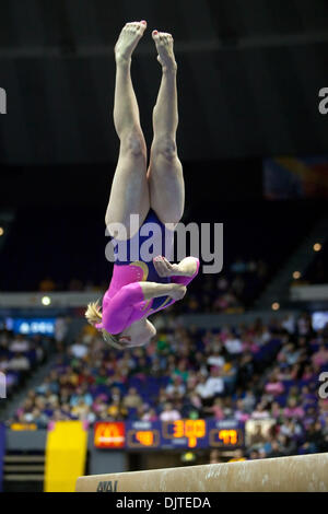 État de l'Oregon à la LSU ; LSU Shelby Prunty gymnaste exécute à la poutre ; LSU a gagné le rencontrez 196.925-195.525 ; Pete Maravich Assembly Centre, Baton Rouge, LA. (Crédit Image : © John Korduner/ZUMApress.com) Southcreek/mondial Banque D'Images