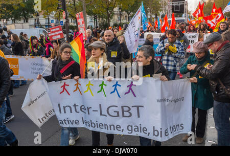 Paris, France. Groupe français LGT à Street Demonstration, March Against racisme, and the Extreme Right, les manifestants bannières Banque D'Images