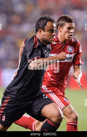 30 mai2010 : AC Milan Le milieu de terrain Mancini (30) courses après le ballon pendant le match amical entre l'incendie de Chicago et de l'AC Milan au Toyota Park de Bridgeview, Illinois. L'AC Milan a battu l'incendie 1-0. (Crédit Image : © John Rowland/ZUMApress.com) Southcreek/mondial Banque D'Images