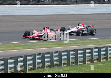 2010 Indianapolis 500. Dimanche, 30 mai 2010..Franchitti remporte le 2ème Indy 500. (Crédit Image : © Mike Taylor/ZUMApress.com) Southcreek/mondial Banque D'Images