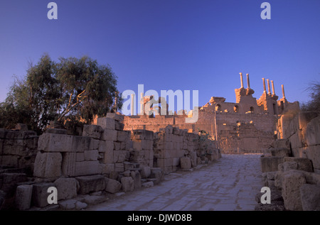 Théâtre, Leptis Magna, au coucher du soleil. La Libye Banque D'Images