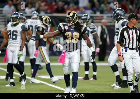 03 octobre, 2010 - Saint Louis, Missouri, United States of America - Saint Louis Rams Running Back Steven Jackson (# 39) au cours d'un match entre le Saint Louis Rams et les Seahawks de Seattle à l'Edward Jones Dome à Saint Louis, Missouri. Les Béliers défait Seahawks 20-3. (Crédit Image : © Jimmy Simmons/ZUMApress.com) Southcreek/mondial Banque D'Images