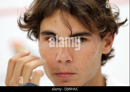Oct 04, 2010 - Tokyo, Japon - RAFAEL NADAL de l'Espagne parle aux médias pendant les Rakuten Japon Open Tennis Championships 2010 au Colisée Ariake à Tokyo, Japon. (Crédit Image : © Junko Kimura/Jana/ZUMApress.com) Banque D'Images