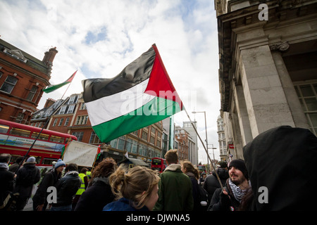 Plan Prawer "journée de colère" par l'Ambassade israélienne à Londres Banque D'Images