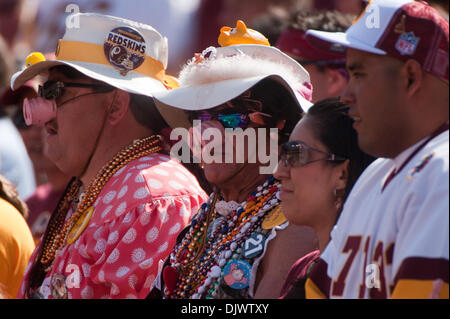 10 octobre 2010 - Landover, Maryland, United States of America - Washington Redskins fans au FedEx Field défaite en prolongation Packers Redskins, 16 - 13 (Crédit Image : © Roland Pintilie/global/ZUMApress.com) Southcreek Banque D'Images