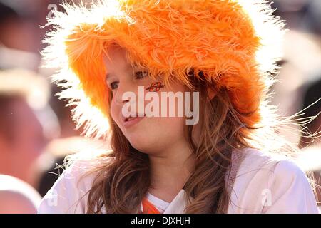 6 novembre 2010 - Stillwater, Oklahoma, United States of America - Fans lors d'action de jeu. Oklahoma State vaincu Baylor 55-28 dans le jeu à Boones Pickens Stadium. (Crédit Image : © Epicéa Derden/ZUMApress.com) Southcreek/mondial Banque D'Images