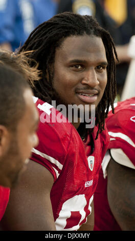 14 novembre 2010 - San Francisco, CA, USA - San Francisco 49ers vs St Louis Rams à Candlestick Park Dimanche, 14 novembre 2010. San Francisco 49ers attaquer défensif Ray McDonald # 91.. 49ers beat Rams en 23-20 heures supplémentaires (crédit Image : © Al/ZUMApress.com) Golub Banque D'Images