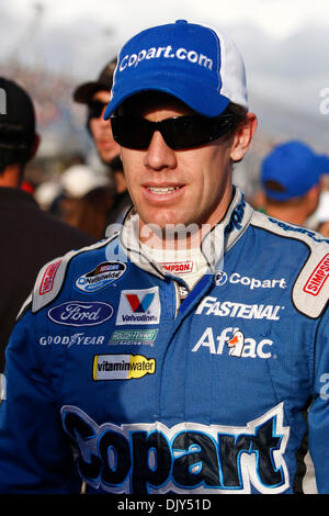 20 novembre 2010 - Homestead, Floride, États-Unis d'Amérique - Carl Edwards avant le début de la série Nationwide de NASCAR Ford 300 à Homestead Miami Speedway à Homestead, Floride. (Crédit Image : © Ben Hicks/ZUMAPRESS.com) Southcreek/mondial Banque D'Images