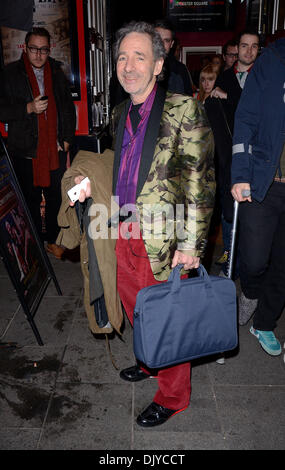 Londres, Royaume-Uni. 30Th Nov 2013. Harry Shearer arrive à Leicester Square Theatre, Londres, pour "Harry tondent Maison de vacances "Sing-Along"' . Credit : KEITH MAYHEW/Alamy Live News Banque D'Images