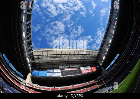 28 novembre 2010 - Houston, Texas, États-Unis d'Amérique - Reliant Stadium a été le site du jeu entre le et le Houston Texans Tennessee Titans. Les Texans exclus les Titans 20-0. (Crédit Image : © Jerome Miron/ZUMAPRESS.com) Southcreek/mondial Banque D'Images