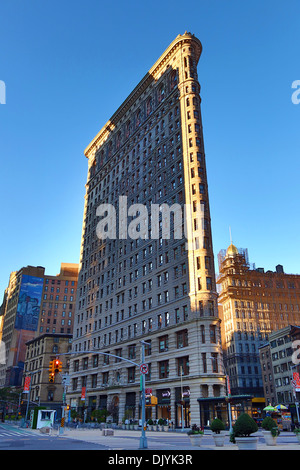 Le Flatiron Building, à l'origine l'Édifice Fuller, à la 5e Avenue et de Madison Square, New York. Nord Banque D'Images