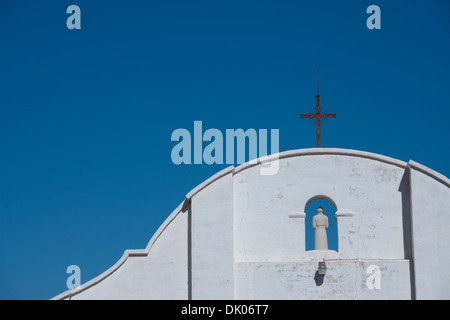 Arizona, Tuscon. Maure historique, Byzantine et le style mexicain Franciscan mission San Xavier del Bac, ch. 1783 à 1797. Banque D'Images