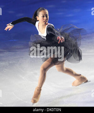 8 janvier 2011 - Osaka, Japon - MAO ASADA du Japon s'effectue au cours de la Stars on Ice au Namihaya Dome à Osaka, Japon. (Crédit Image : © Junko Kimura/Jana Press/ZUMAPRESS.com) Banque D'Images