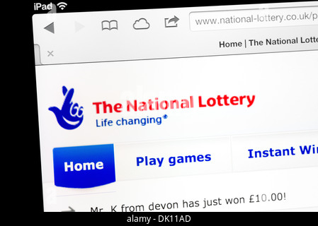 Le UK National Lottery site sur un iPad Banque D'Images