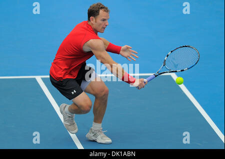 18 janvier 2011 - Melbourne, Victoria, Australie - Michael Russell (USA) en action lors de son premier match contre Matthew Ebden (AUS) le deuxième jour de l'Open d'Australie 2011 à Melbourne, Australie. (Crédit Image : © basse Sydney/global/ZUMAPRESS.com) Southcreek Banque D'Images