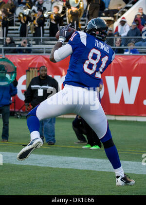 22 janvier 2011 - Orlando, FL, USA - Le 22 janvier 2011 : Jules Thomas, de l'état de Portland se prépare à prendre un touchdown dans le deuxième trimestre de l'Est à l'ouest de culte jeu. (Crédit Image : © Andrew Patron/ZUMAPRESS.com) Banque D'Images