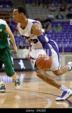 16 février 2011 - Fort Worth, Texas, US - TCU Horned Frogs Garlon Avant vert (33) en action contre le Colorado State Rams. La Colorado State bat TCU 69-55 à Daniel-Meyer Coliseum. (Crédit Image : © Andrew Dieb/global/ZUMAPRESS.com) Southcreek Banque D'Images