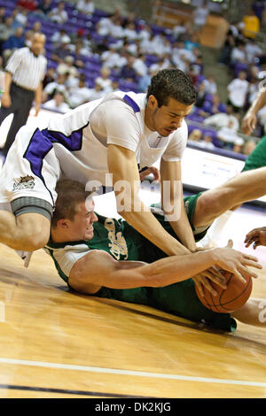 16 février 2011 - Fort Worth, Texas, US - TCU Horned Frogs Avant Amric champs (4) en action contre le Colorado State Rams. La Colorado State bat TCU 69-55 à Daniel-Meyer Coliseum. (Crédit Image : © Andrew Dieb/global/ZUMAPRESS.com) Southcreek Banque D'Images