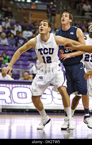 19 février 2011 - Fort Worth, Texas, US - TCU Horned Frogs Avant Nikola Cerina (12) en action contre les BYU Cougars. A la mi-temps, BYU mène à Daniel-Meyer TCU 45-28 Coliseum. (Crédit Image : © Andrew Dieb/global/ZUMAPRESS.com) Southcreek Banque D'Images