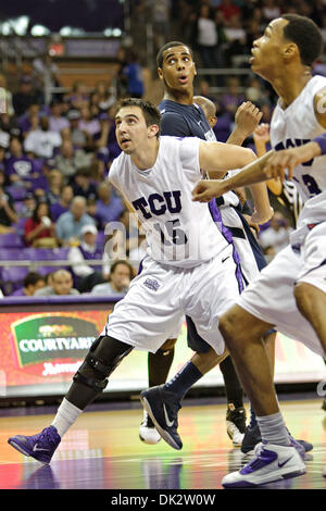 19 février 2011 - Fort Worth, Texas, US - TCU Horned Frogs Avant Nikola Cerina (12) en action contre les BYU Cougars. A la mi-temps, BYU mène à Daniel-Meyer TCU 45-28 Coliseum. (Crédit Image : © Andrew Dieb/global/ZUMAPRESS.com) Southcreek Banque D'Images