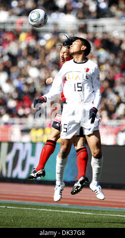 Le 26 février 2011 - Yokohama, Japon - TAKESHI AOKI de Kashima Antlers en action au cours de la FUJI XEROX SUPER CUP 2011 de Nissan Stadium à Yokohama, au Japon. Nagoya Grampus Kashima Antlers défait par 1-1(PK3-1) (Crédit Image : © Shugo Takemi/Jana Press/ZUMAPRESS.com) Banque D'Images