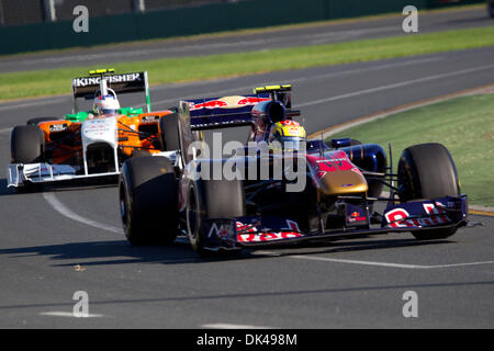 Mar 27, 2011 - Melbourne, Victoria, Australie - voitures sur la piste au cours de la Formule Un Grand Prix d'Australie. (Crédit Image : © Andrew Gyopar/ZUMAPRESS.com) Banque D'Images