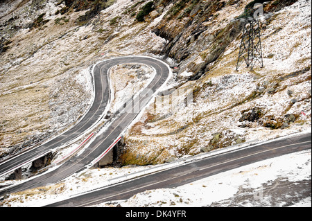 Transfagarasan route de montagne en hiver Banque D'Images