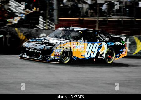 21 mai 2011 - Concord, Caroline du Nord, États-Unis d'Amérique - Sprint Cup Series driver Carl Edwards (99) au cours de la All Star course sur le Charlotte Motor Speedway à Concord, Caroline du Nord (Image Crédit : © Anthony Barham/global/ZUMAPRESS.com) Southcreek Banque D'Images