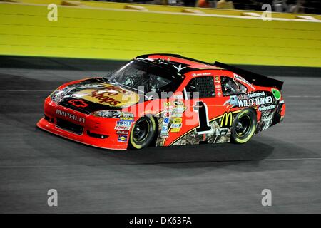 21 mai 2011 - Concord, Caroline du Nord, États-Unis d'Amérique - Sprint Cup Series driver Jamie McMurray (1) au cours de la All Star course sur le Charlotte Motor Speedway à Concord, Caroline du Nord (Image Crédit : © Anthony Barham/global/ZUMAPRESS.com) Southcreek Banque D'Images