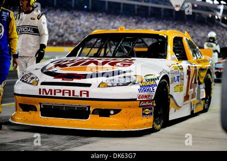 21 mai 2011 - Concord, Caroline du Nord, États-Unis d'Amérique - Coupe Sprint Tony Stewart pilote (14) lors de la course des étoiles au Charlotte Motor Speedway à Concord, Caroline du Nord (Image Crédit : © Anthony Barham/global/ZUMAPRESS.com) Southcreek Banque D'Images