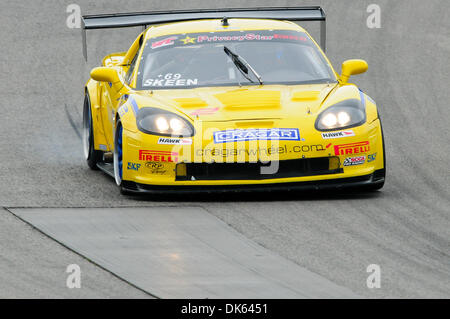 22 mai 2011 - Bowmanville, Ontario, Canada - Mike Skeen de Charlotte, NC conduisant le # 2 (GT) CRP /Cragar Wheels Chevrolet Corvette ZO6 gagne la classe GT de la sixième ronde de la World Challenge Pirelli championnat. (Crédit Image : © Keith Hamilton/ZUMAPRESS.com) Southcreek/mondial Banque D'Images