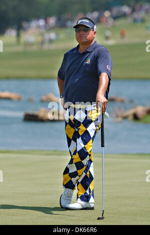 Le 27 mai 2011 - Las Colinas, Texas, US - Robert Gamez finit à la 18ème green au cours de la deuxième ronde de la HP 2011 Championnat Byron Nelson. (Crédit Image : © Andrew Dieb/global/ZUMAPRESS.com) Southcreek Banque D'Images