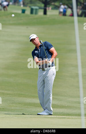 Le 27 mai 2011 - Las Colinas, Texas, US - John Mallinger plaquettes sur le 18ème green au cours de la deuxième ronde de la HP 2011 Championnat Byron Nelson. (Crédit Image : © Andrew Dieb/global/ZUMAPRESS.com) Southcreek Banque D'Images