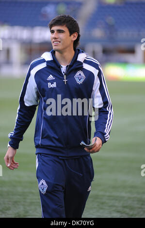 11 juin 2011 - Seattle, Washington, États-Unis d'Amérique - Vancouver Whitecaps FC de l'avant, Omar Salgado (17), marche le terrain avant que les Whitecaps de Vancouver et Seattle Sounders FC à Qwest Field. (Crédit Image : © Chris Coulter/ZUMApress.com) Southcreek/mondial Banque D'Images