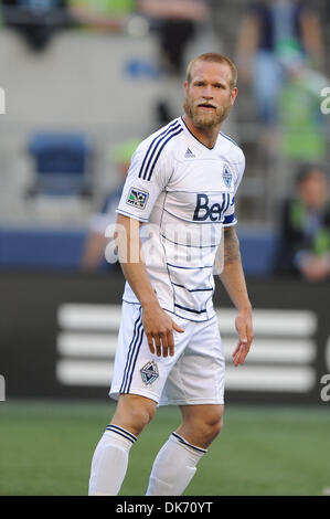 11 juin 2011 - Seattle, Washington, États-Unis d'Amérique - Vancouver Whitecaps FC Defender, Jay démérite (6) pendant les Whitecaps de Vancouver et Seattle Sounders FC à Qwest Field. (Crédit Image : © Chris Coulter/ZUMApress.com) Southcreek/mondial Banque D'Images