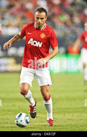 13 juillet 2011 - Foxborough, Massachuestts, U.S - Dimitar Berbatov Manchester United (9) prend la balle au milieu de terrain lors du match contre les New England Revolution. .Manchester United défait le New England Revolution 4 - 1. (Crédit Image : © Mark Fort/global/ZUMAPRESS.com) Southcreek Banque D'Images